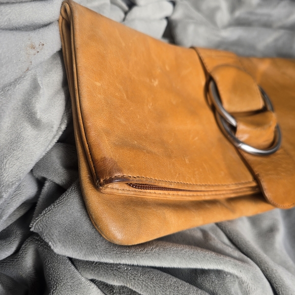 Vintage 90s 'Hobo' Camel Tan Leather Large Fold-Over Clutch - Picture 3 of 12